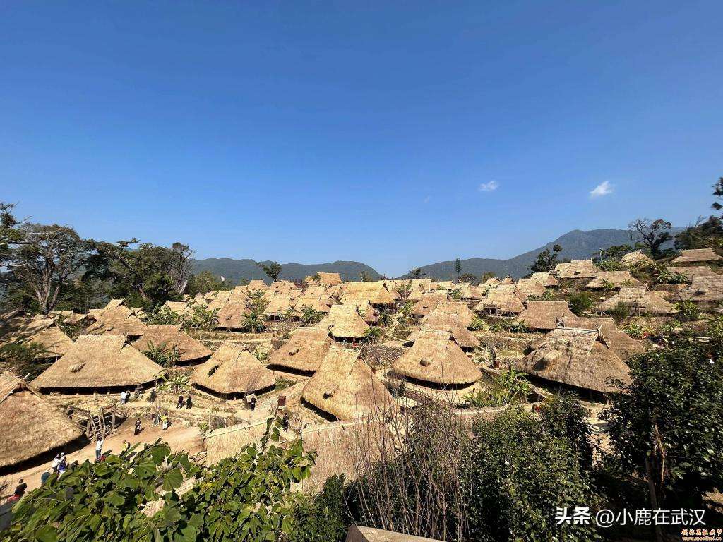 中国最后一个原始部落盛装归来